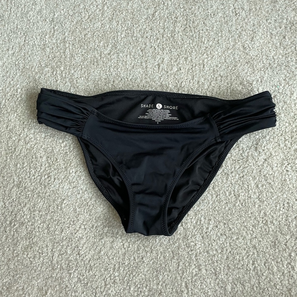 Black bikini bottom